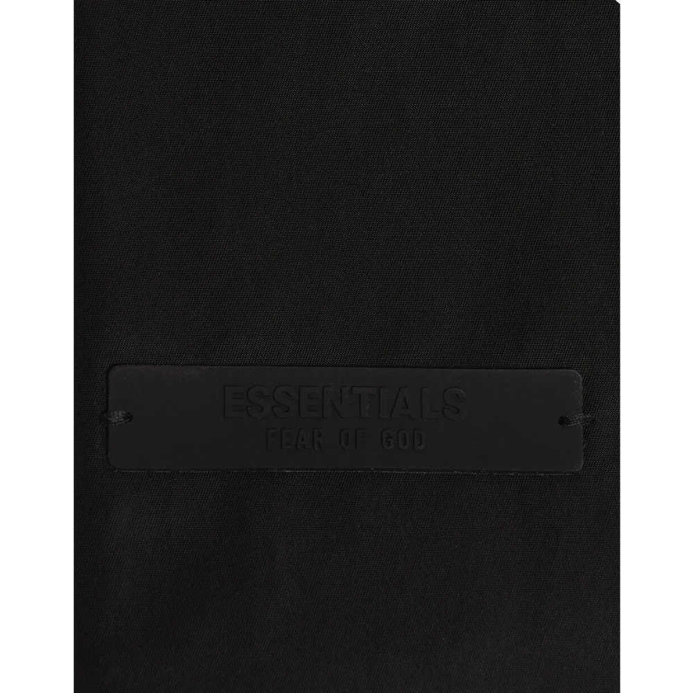 Fear of God ESSENTIALS

Textured Nylon Halfzip Pullover - Picture 3 of 4